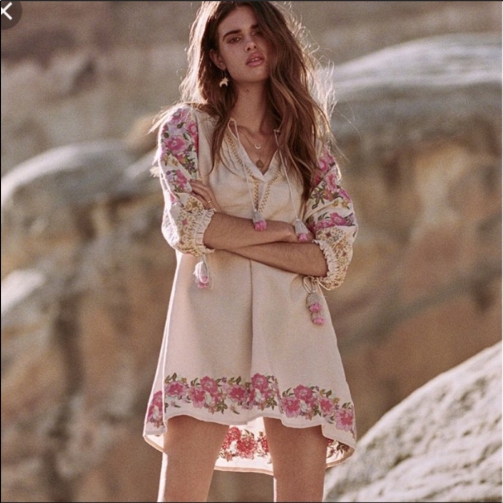 Embroidered Boho Tassel Tunic Dress size XSmall